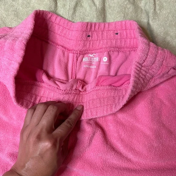 Hollister Pink and Cream Shorts - Picture 2 of 5
